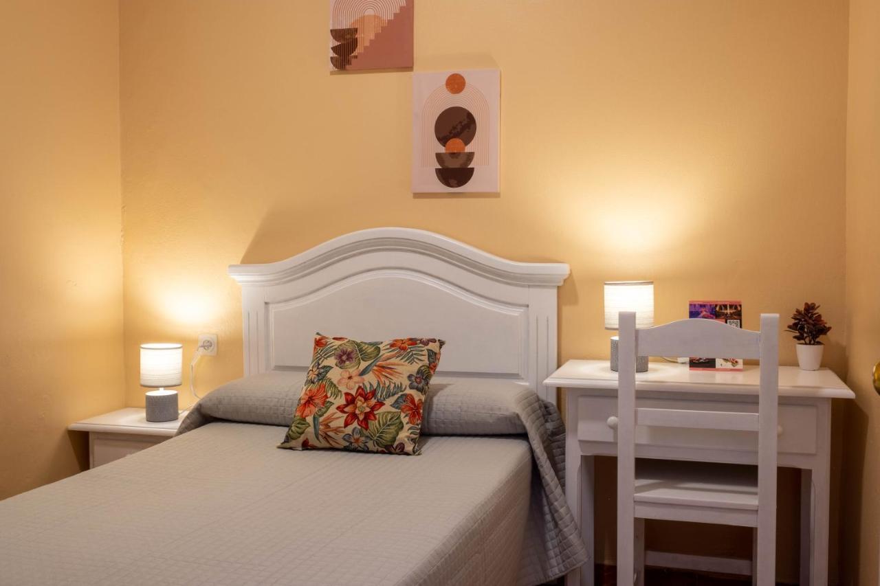 Single Room,1345012721:JPEG